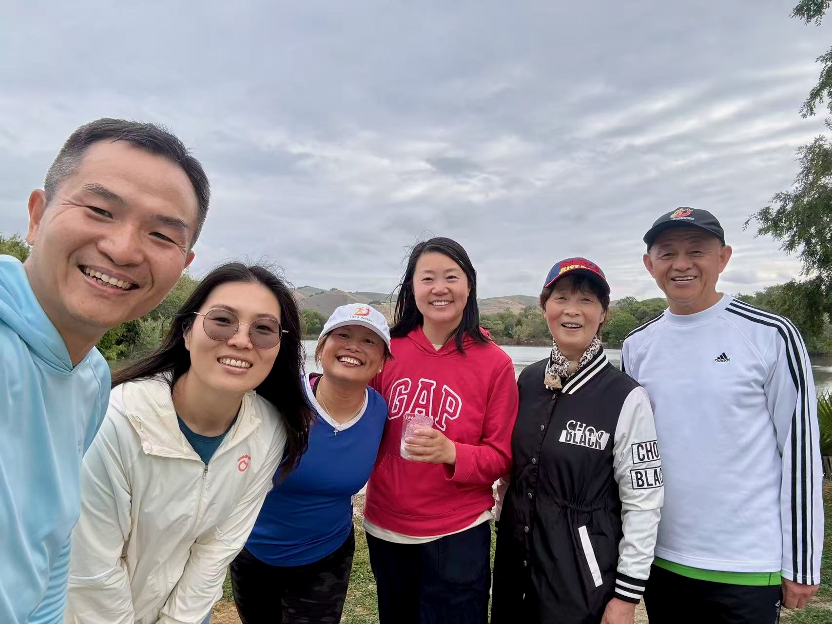 2026.04.01 six runners | 2026年四月一日 六人